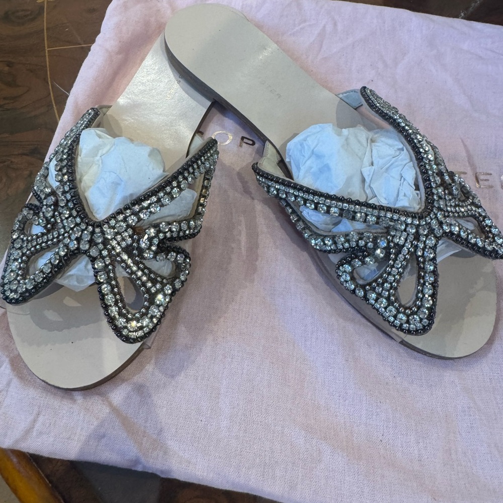 Sophia Webster Black Sandals with Gold and Pearl Butterfly Appliques - Picture 8 of 15